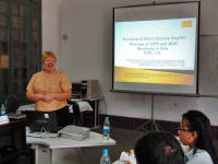 Training Course in Reproductive Health Research - Laos 2009 - Mrs. D.Sherratt, UNFPA