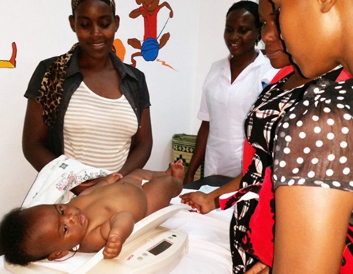 The Early Infant Diagnosis Clinic at the Infectious Disease Institute of Makerere University in Uganda - Isabella Kyohairwe and Annet Onzia